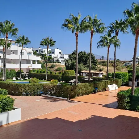 Spacious With Large Terraces Lunymar Golf, Apartment Estepona