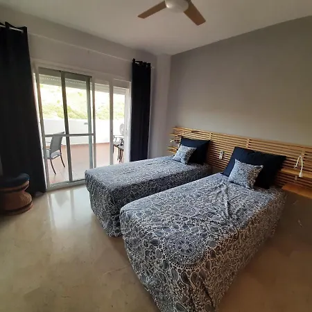 Spacious With Large Terraces Lunymar Golf, Apartment *
