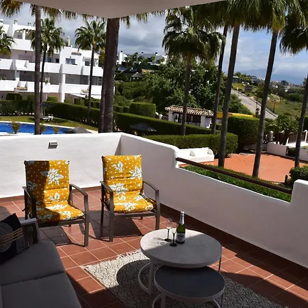 Apartment Spacious With Large Terraces Lunymar Golf, Estepona